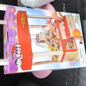 Claw Machine Game